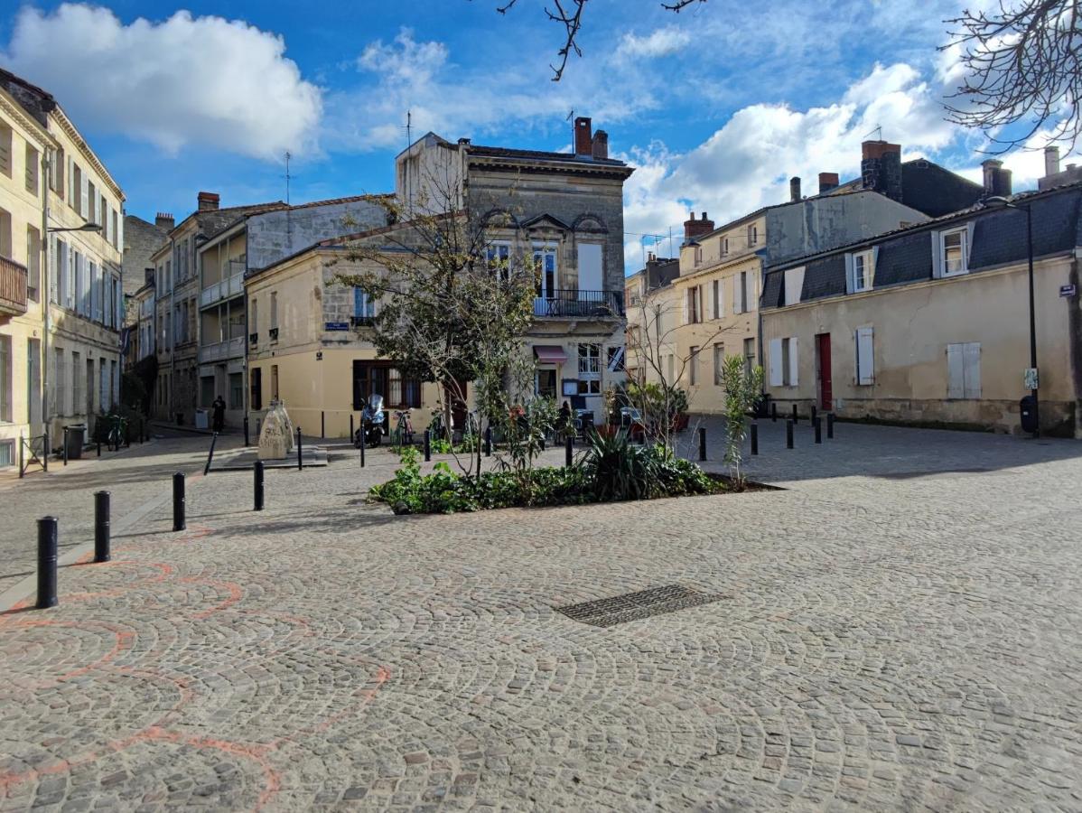 Studio En Duplex-Aircon-Terrasse-Parking-Calme Bordeaux Exterior photo